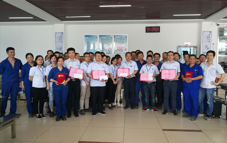 尊龙凯时人生就是搏特瓷乐成举行企业治理知识角逐活动