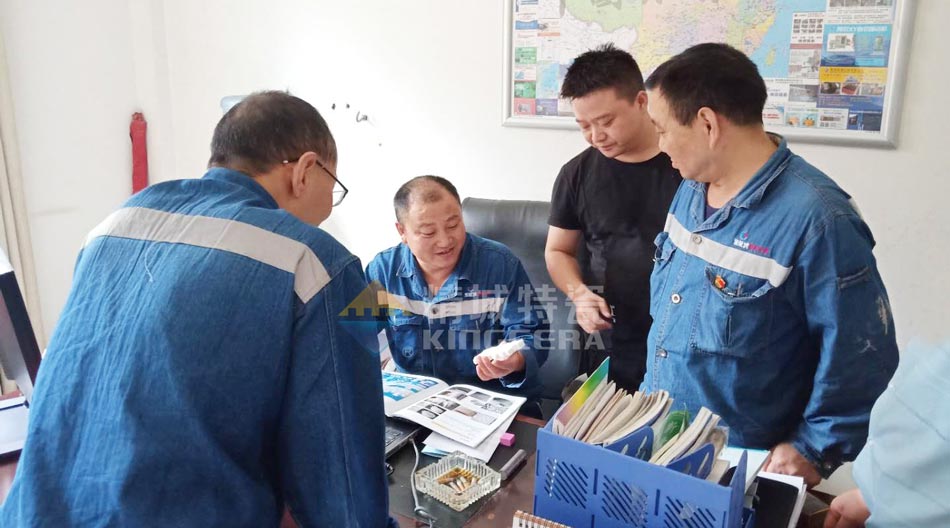 尊龙凯时人生就是搏特瓷赴四川某水泥厂现场勘探以及手艺交流