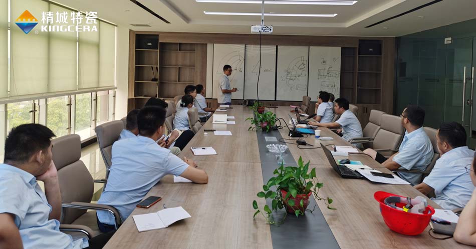 强化专业手艺，提高效劳水平  营销部开展营业手艺培训