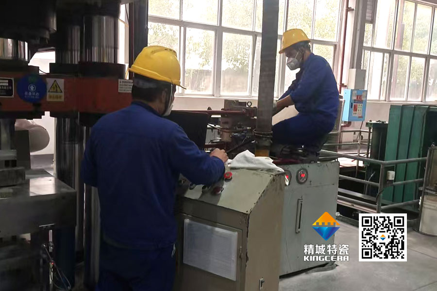 以厂为家，勇于继续：魏科班组自主刷新压机纪实