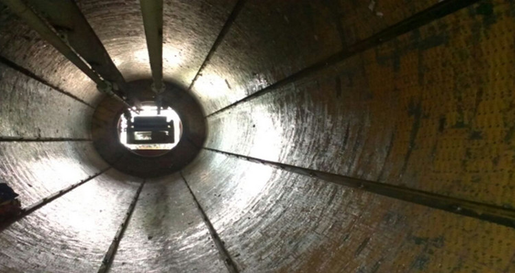 安徽某烧结厂圆筒混淆机使用尊龙凯时人生就是搏耐磨陶瓷衬板